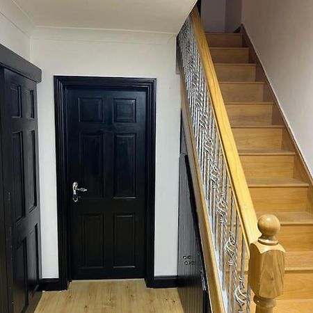 Cheerful 3 Bed House With Free Parking. Villa Nottingham Exterior foto